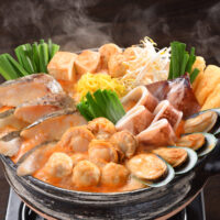 ゴマの風味とピリ辛味 坦々海鮮鍋