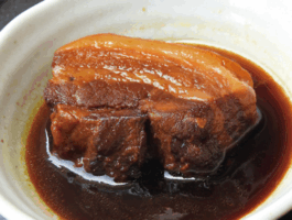 鹿児島出水「農園レストラン三蔵」鹿児島県産 豚バラ肉角煮